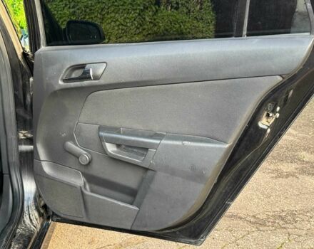 Черный Опель Астра, объемом двигателя 1.6 л и пробегом 219 тыс. км за 4510 $, фото 21 на Automoto.ua