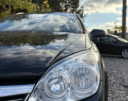 Опель Астра 2009 у Белой Церкве на Automoto.ua Чорний Опель Астра, об'ємом двигуна 1.6 л та пробігом 240 тис. км за 5900 $, фото 61 на Automoto.ua