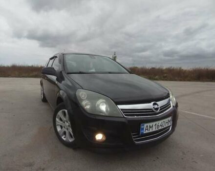 Черный Опель Астра, объемом двигателя 1.25 л и пробегом 325 тыс. км за 4699 $, фото 6 на Automoto.ua