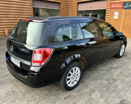 Черный Опель Астра, объемом двигателя 1.69 л и пробегом 192 тыс. км за 5900 $, фото 6 на Automoto.ua