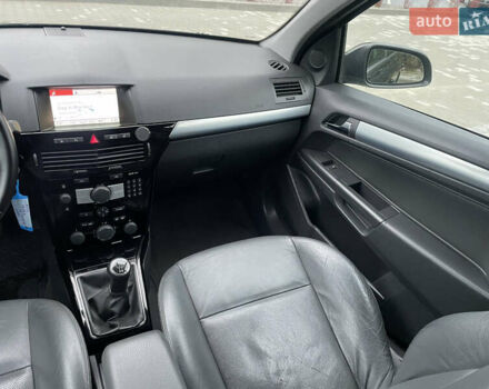 Чорний Опель Астра, об'ємом двигуна 1.6 л та пробігом 243 тис. км за 5950 $, фото 21 на Automoto.ua