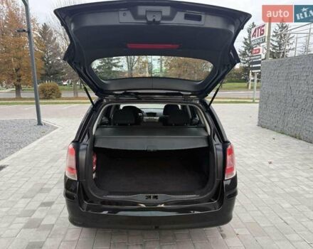 Черный Опель Астра, объемом двигателя 1.6 л и пробегом 240 тыс. км за 5550 $, фото 7 на Automoto.ua