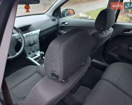 Чорний Опель Астра, об'ємом двигуна 1.8 л та пробігом 200 тис. км за 5750 $, фото 61 на Automoto.ua