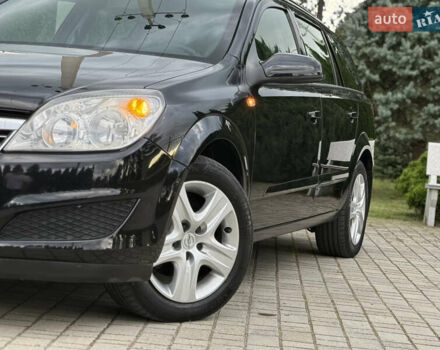 Чорний Опель Астра, об'ємом двигуна 1.6 л та пробігом 177 тис. км за 4999 $, фото 25 на Automoto.ua
