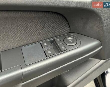 Черный Опель Астра, объемом двигателя 1.6 л и пробегом 199 тыс. км за 6499 $, фото 40 на Automoto.ua