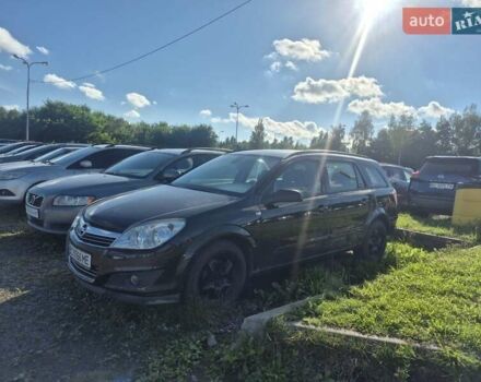 Черный Опель Астра, объемом двигателя 1.6 л и пробегом 200 тыс. км за 4900 $, фото 9 на Automoto.ua