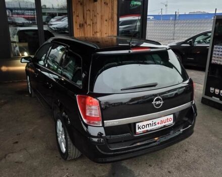 Черный Опель Астра, объемом двигателя 1.6 л и пробегом 247 тыс. км за 6299 $, фото 2 на Automoto.ua