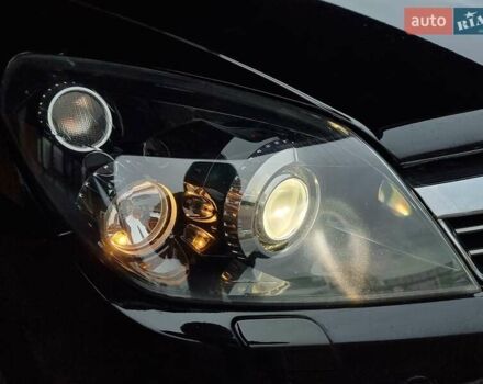 Черный Опель Астра, объемом двигателя 1.6 л и пробегом 247 тыс. км за 6299 $, фото 17 на Automoto.ua