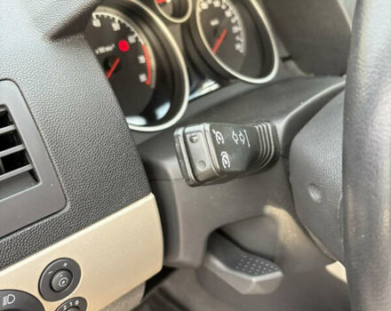 Опель Астра 2009 у Белой Церкве на Automoto.ua Чорний Опель Астра, об'ємом двигуна 1.6 л та пробігом 240 тис. км за 5900 $, фото 26 на Automoto.ua