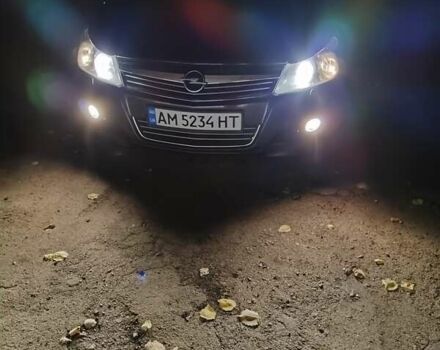 Черный Опель Астра, объемом двигателя 1.8 л и пробегом 225 тыс. км за 6800 $, фото 35 на Automoto.ua