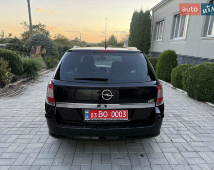 Черный Опель Астра, объемом двигателя 1.8 л и пробегом 209 тыс. км за 5500 $, фото 6 на Automoto.ua