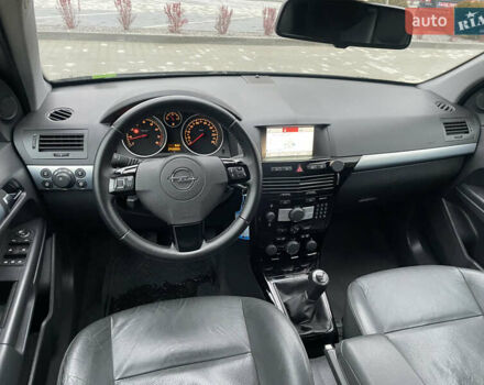 Чорний Опель Астра, об'ємом двигуна 1.6 л та пробігом 243 тис. км за 5950 $, фото 20 на Automoto.ua