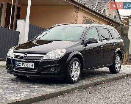 Черный Опель Астра, объемом двигателя 1.6 л и пробегом 199 тыс. км за 6499 $, фото 4 на Automoto.ua