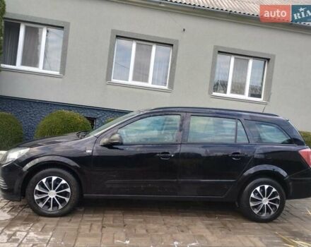 Черный Опель Астра, объемом двигателя 1.69 л и пробегом 308 тыс. км за 4500 $, фото 9 на Automoto.ua