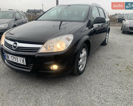 Черный Опель Астра, объемом двигателя 1.6 л и пробегом 232 тыс. км за 5500 $, фото 12 на Automoto.ua