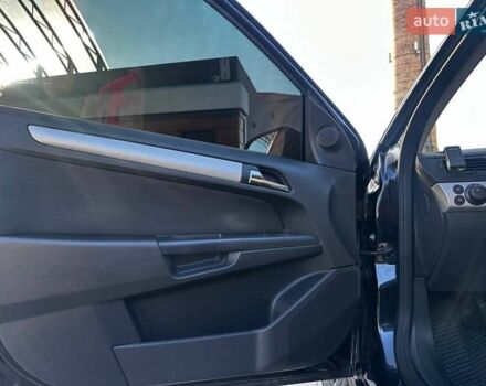 Опель Астра 2009 в Могилев-Подольском на Automoto.ua Черный Опель Астра, объемом двигателя 1.6 л и пробегом 275 тыс. км за 6900 $, фото 22 на Automoto.ua