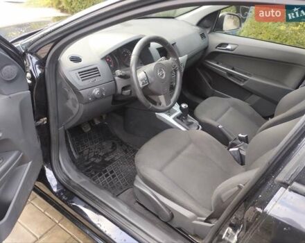 Опель Астра 2009 в Кременце на Automoto.ua Черный Опель Астра, объемом двигателя 1.7 л и пробегом 308 тыс. км за 4999 $, фото 16 на Automoto.ua