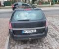 Черный Опель Астра, объемом двигателя 1.7 л и пробегом 330 тыс. км за 5800 $, фото 3 на Automoto.ua