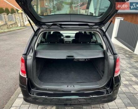 Черный Опель Астра, объемом двигателя 1.6 л и пробегом 199 тыс. км за 6499 $, фото 60 на Automoto.ua