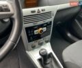 Черный Опель Астра, объемом двигателя 1.6 л и пробегом 199 тыс. км за 6499 $, фото 46 на Automoto.ua