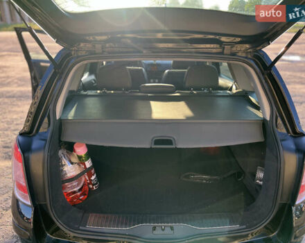 Опель Астра 2009 в Тернополе на Automoto.ua Черный Опель Астра, объемом двигателя 1.6 л и пробегом 261 тыс. км за 5600 $, фото 21 на Automoto.ua