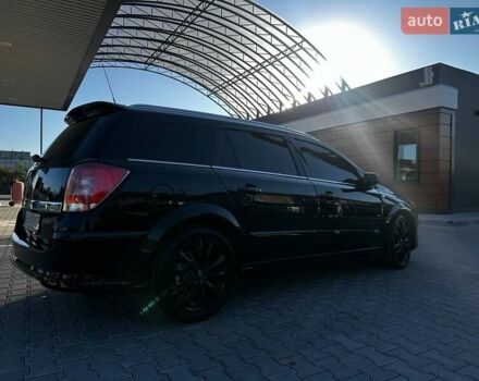 Опель Астра 2009 в Могилев-Подольском на Automoto.ua Черный Опель Астра, объемом двигателя 1.6 л и пробегом 275 тыс. км за 6900 $, фото 10 на Automoto.ua