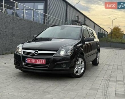 Черный Опель Астра, объемом двигателя 1.6 л и пробегом 240 тыс. км за 5550 $, фото 21 на Automoto.ua