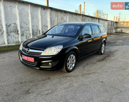Черный Опель Астра, объемом двигателя 1.6 л и пробегом 217 тыс. км за 6200 $, фото 2 на Automoto.ua
