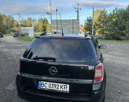 Чорний Опель Астра, об'ємом двигуна 1.69 л та пробігом 240 тис. км за 5300 $, фото 3 на Automoto.ua