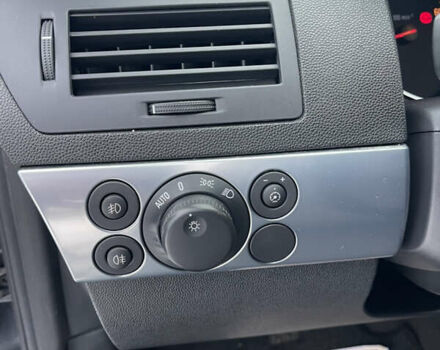 Черный Опель Астра, объемом двигателя 1.6 л и пробегом 148 тыс. км за 6300 $, фото 17 на Automoto.ua