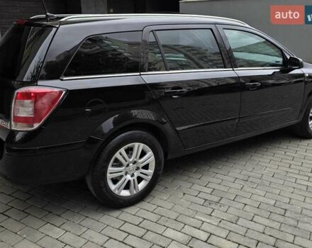 Черный Опель Астра, объемом двигателя 1.7 л и пробегом 224 тыс. км за 5650 $, фото 10 на Automoto.ua