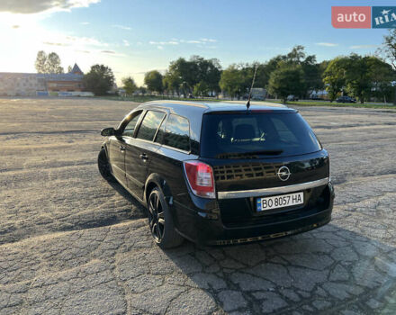 Опель Астра 2009 в Тернополе на Automoto.ua Черный Опель Астра, объемом двигателя 1.6 л и пробегом 261 тыс. км за 5600 $, фото 9 на Automoto.ua
