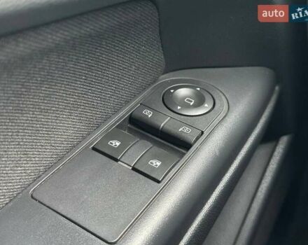 Опель Астра 2009 в Киеве на Automoto.ua Черный Опель Астра, объемом двигателя 1.6 л и пробегом 282 тыс. км за 5990 $, фото 19 на Automoto.ua