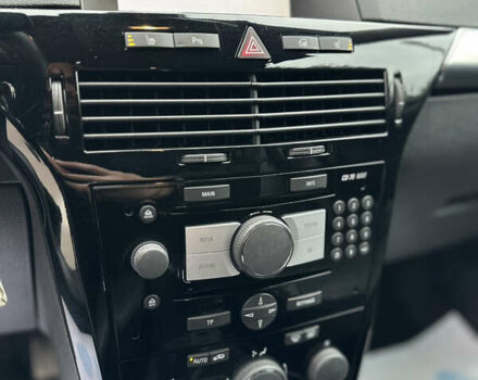 Чорний Опель Астра, об'ємом двигуна 1.6 л та пробігом 207 тис. км за 6200 $, фото 18 на Automoto.ua