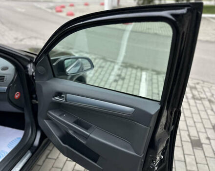 Чорний Опель Астра, об'ємом двигуна 1.6 л та пробігом 207 тис. км за 6200 $, фото 23 на Automoto.ua