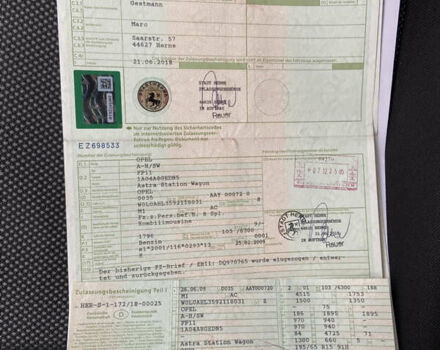 Черный Опель Астра, объемом двигателя 1.8 л и пробегом 200 тыс. км за 6999 $, фото 24 на Automoto.ua