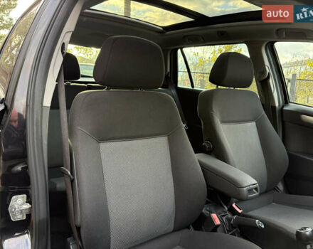 Опель Астра 2009 у Белой Церкве на Automoto.ua Чорний Опель Астра, об'ємом двигуна 1.6 л та пробігом 240 тис. км за 5900 $, фото 50 на Automoto.ua