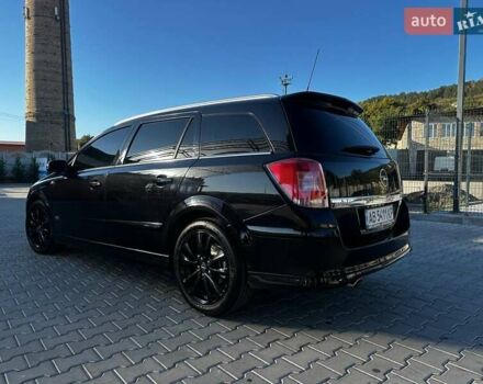 Опель Астра 2009 в Могилев-Подольском на Automoto.ua Черный Опель Астра, объемом двигателя 1.6 л и пробегом 275 тыс. км за 6900 $, фото 1 на Automoto.ua