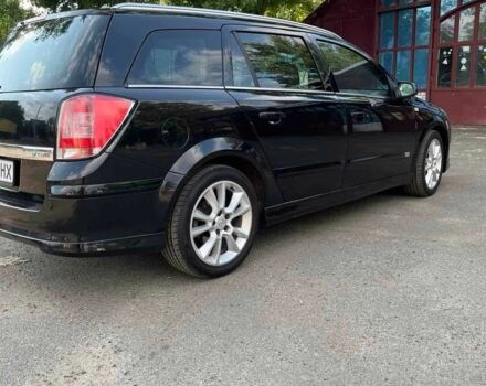 Опель Астра 2009 в Овруче на Automoto.ua Черный Опель Астра, объемом двигателя 1.7 л и пробегом 256 тыс. км за 5800 $, фото 7 на Automoto.ua