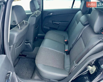 Черный Опель Астра, объемом двигателя 1.6 л и пробегом 148 тыс. км за 6300 $, фото 21 на Automoto.ua