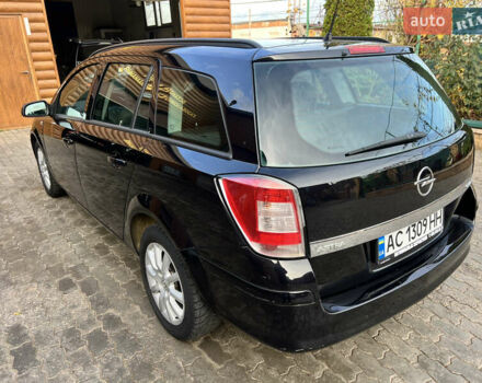 Черный Опель Астра, объемом двигателя 1.69 л и пробегом 192 тыс. км за 5900 $, фото 9 на Automoto.ua