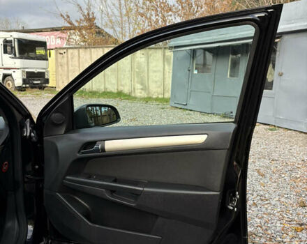 Опель Астра 2009 у Белой Церкве на Automoto.ua Чорний Опель Астра, об'ємом двигуна 1.6 л та пробігом 240 тис. км за 5900 $, фото 46 на Automoto.ua