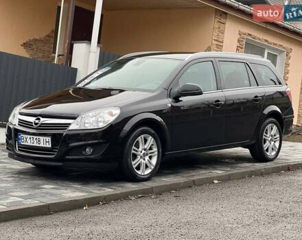 Черный Опель Астра, объемом двигателя 1.6 л и пробегом 199 тыс. км за 6499 $, фото 7 на Automoto.ua