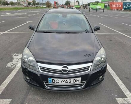 Черный Опель Астра, объемом двигателя 1.6 л и пробегом 212 тыс. км за 5200 $, фото 1 на Automoto.ua