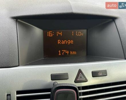 Опель Астра 2009 в Киеве на Automoto.ua Черный Опель Астра, объемом двигателя 1.6 л и пробегом 282 тыс. км за 5990 $, фото 15 на Automoto.ua