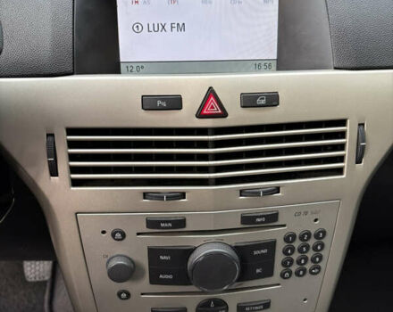 Опель Астра 2009 у Белой Церкве на Automoto.ua Чорний Опель Астра, об'ємом двигуна 1.6 л та пробігом 240 тис. км за 5900 $, фото 28 на Automoto.ua