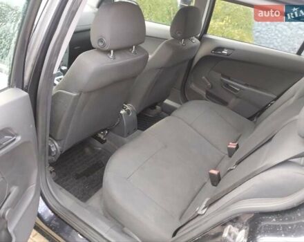 Черный Опель Астра, объемом двигателя 1.69 л и пробегом 308 тыс. км за 4500 $, фото 12 на Automoto.ua