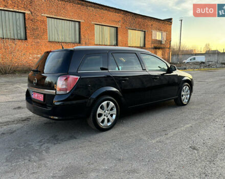 Черный Опель Астра, объемом двигателя 1.6 л и пробегом 217 тыс. км за 6200 $, фото 6 на Automoto.ua