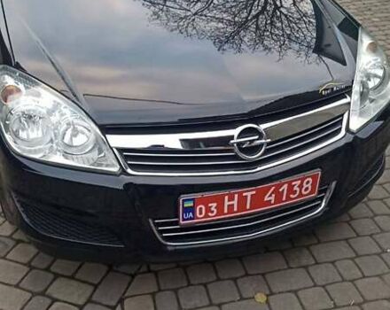Черный Опель Астра, объемом двигателя 1.6 л и пробегом 249 тыс. км за 5650 $, фото 16 на Automoto.ua