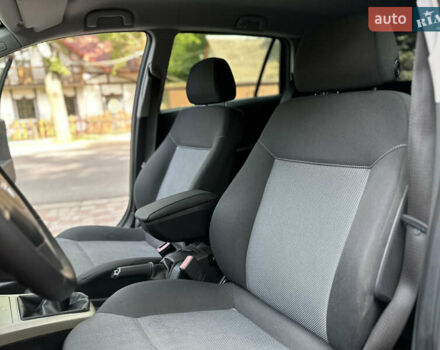 Черный Опель Астра, объемом двигателя 1.6 л и пробегом 157 тыс. км за 5499 $, фото 120 на Automoto.ua
